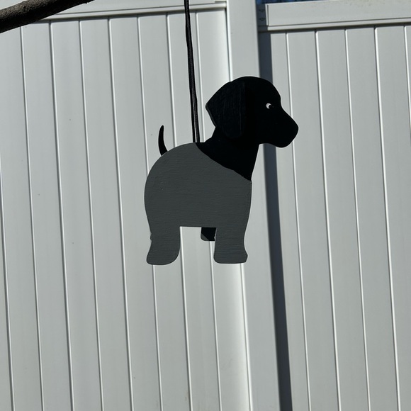 Handmade Dachshund Birdhouse - Picture 4 of 6